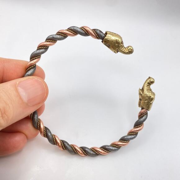 Vintage Elephant Cuff Bracelet Twisted Copper & Brass Ethnic Boho-Size 8 - Picture 1 of 6